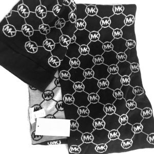 Micheal Khors Scarf and Hat